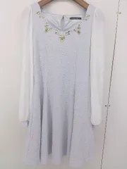 ◇ one way ワンウェイ ビジュー 切替 長袖 ミニ ワンピース サイズF ライトブルー レディース  【中古】 【1206140002426】のサムネイル