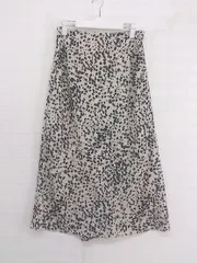 ◇ BABYLONE バビロン 豹柄 レオパード ロング Aライン スカート サイズF ベージュ ブラック レディース P  【中古】 【1209020007856】のサムネイル