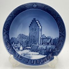 ロイヤルコペンハーゲン イヤープレート 1913年 マーブルチャーチの