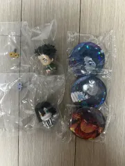 未開封) まとめ売り) 鬼滅の刃 グッズ セット / 缶バッジ + カン