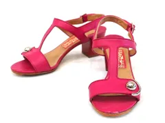 【214176】Salvatore Ferragamo サルヴァトーレフェラガモ  アンクルストラップ　シルバー金具　レザー　サンダル　元箱付き  ・6　1/2 ピンク