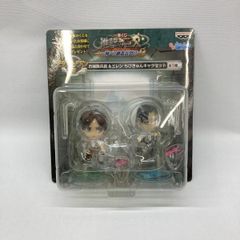 進撃の巨人 エレン&リヴァイ サンスター 当選品 ペアアクリルスタンド