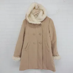 ■ MAJESTIC LEGON マジェスティックレゴン フェイクファー 長袖 コート サイズM ベージュ系 レディース E  【1305160017028】のサムネイル