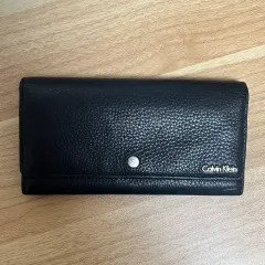 カルバン・クライン 長財布