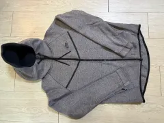 ナイキ テック フリース フルジップアップ フーディー グレー 出品