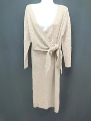 ◇ AZUL アズール 大人かわいい ニットワンピ スタイルアップ効果 長袖 ロング ワンピース サイズS ベージュ レディース E  【1306190029203】