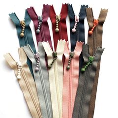 Item thumbnail for item b7f5708e-97d7-486e-8d46-633ee999e590