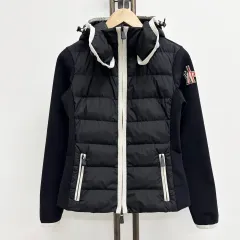 XS モンクレール グルノーブル ダウン