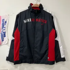 251 NIKE ウィンドブレーカー ジャケット