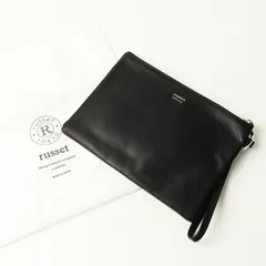 新品未使用 定価1.6万 2025 ラシット russet カラビナ付きレザーポーチ＼ブラック 牛革 クラッチバッグ ジップ 鞄【2400014756661】