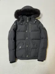 ムースナックルズ メンズ スリークォーター ブラック ファー ダウン ジャケット XS