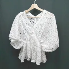◇ N.Natural Beauty Basic Vネック 薄手 透け感 ボタン シンプル ノースリーブ ブラウス サイズM ホワイト レディース E  【1307210002718】のサムネイル