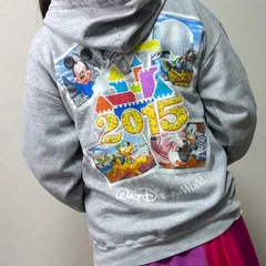 2015 Disneyland resort Walt Disney World zip up sweat hoodie. 古着　ミッキーアンドフレンズ　ジップアップパーカー　スウェット　ディズニー　グレー　M