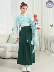 新品 未使用 着物 袴セット女の子 ジュニア 4点セット( 単衣 袴 ハンドバッグ 髪飾り ）卒業式