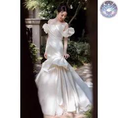 新品 未使用 ウェディングドレス 花嫁 光沢サテン フィッシュテール 軽やか ストレートネックライン フレンチ軽奢 ストラップレス  前撮り