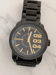 稼働品　ディーゼル　クォーツ腕時計