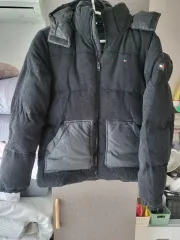 トミーヒルフィガーダウン