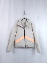 UNDER ARMOUR アンダーアーマー ダウン アウター クリーム色 Mサイズ