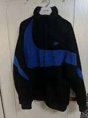 ナイキ リバーシブル フリース ジップアップ ジャケット 105 110