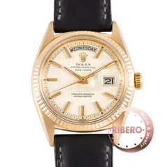 未使用✨全て純正品❣️ROLEX ロレックス 4コマ 18K金無垢、付属品セット✨ サブマリーナー 【ロレックス 】ROLEX 16808 サブマリーナ フジツボ