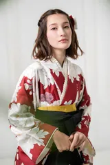 卒業式 二尺袖着物 単品 赤  牡丹 モダン 袴