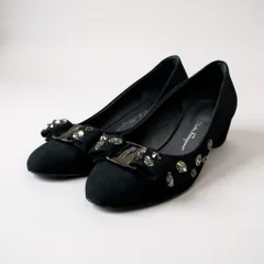 3a5【美品】Salvatore Ferragamo サルヴァトーレフェラガモ VARASW ビジュー付き ヴァラ レザーパンプス サイズ5D ブラック スウェード レディース 女性用 靴k02i