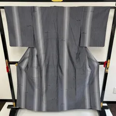 紬 単衣 縞に流水の絣柄 正絹 着物 MK-2682