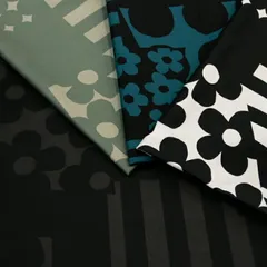 モダン幾何ドット サテンプリント生地（エアタンブラー加工）  水玉 光沢 服地 スカート ワンピース トップス お洒落 おしゃれ ハンドメイド 手芸 裁縫 布地 50cm単位