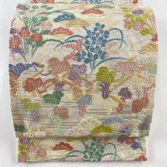 Item thumbnail for item a990ebea-a712-4bb7-a7b2-86d79cc1fea6