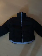 アディダス オリジナルス リバーシブル ダウン (s)