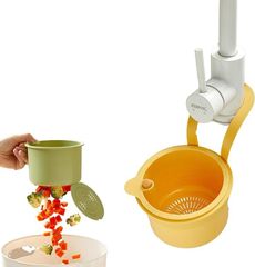 POPULAR MARKET 三角コーナー 蓋付き キッチン 生ゴミ ホルダー 蛇口にかける スポンジホルダー 多機能 水切り バスルーム 取付簡単 野菜 果物 ザル 洗う ワンタッチ 網目 (イエロー,  8.3x14.2x20.2cm)