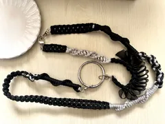 パラコード　スマホ　ショルダー　ストラップ　ハンドメイド　2way パールビーズ　リボン