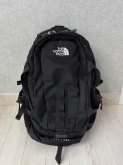 THE NORTH FACE ザノースフェイス 핫샷 ブラック バックパック