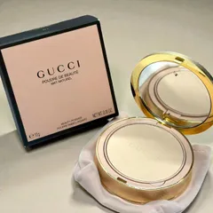 【新品・未使用品】GUCCI グッチ プードル ドゥ ボーテ マット ナチュレル 01 フェイスパウダー パフ付き ゴールドのサムネイル