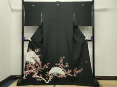 平和屋着物●新匠工芸士会会員　吉田匡廣　黒留袖　刺繍　松梅文　金彩　ロング丈　正絹　逸品　未使用　CABB0070gh