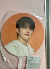 SEVENTEEN エスクプス 日本ツアー FOLLOW TO SEOUL うちわ イメージ