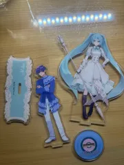 VOCALOID（ボーカロイド・ボカロ） 初音 ミク カイト アークス アクリル まとめ