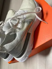 ナイキ スニーカー 230