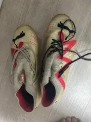 PUMA サッカーシューズ 265