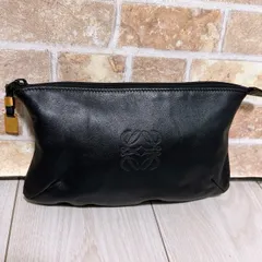 (美品) LOEWE(ロエベ)ポーチ レザー アナグラム