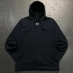 100 アンダーアーマー フーディー