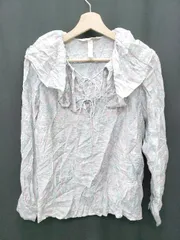 ◇ ⊂ H&M 花柄 フラワー 長袖 ブラウス サイズEUR S US S CA P ライトブルー ピンク系 マルチ レディース メンズ P  【1409250045455】