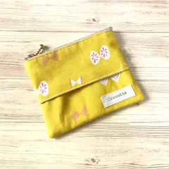 中古 ハンドメイド ポケットティッシュポーチ 北欧 リボン ちょうちょ 即納
