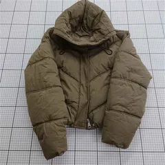 ◇ ⊇ エイチアンドエム H&M ダウンジャケット カーキ系 XSサイズ レディース E  【1512020015289】