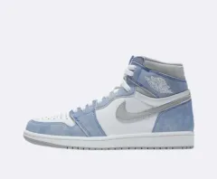 ナイキ ジョーダン1 レトロ ハイ OG ハイパー ロイヤル (555088-402) 270