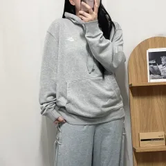 正規品 NIKE グレー 白 プーさん futura フーディー Tシャツ XL