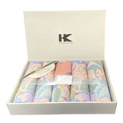 Item thumbnail for item 25121866-4798-447a-b0fc-748ec7072d23