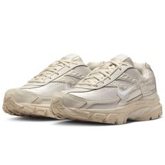 Item thumbnail for item 1c4a7df2-16c0-40b4-bff7-c886fb646b87