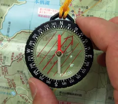 ワイシーエムコンパス YCMコンパス アウトドア マップコンパスNo888 ルーペ付 1769 -