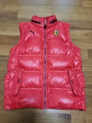 プーマ Ferrari ダウン ベスト レッド m